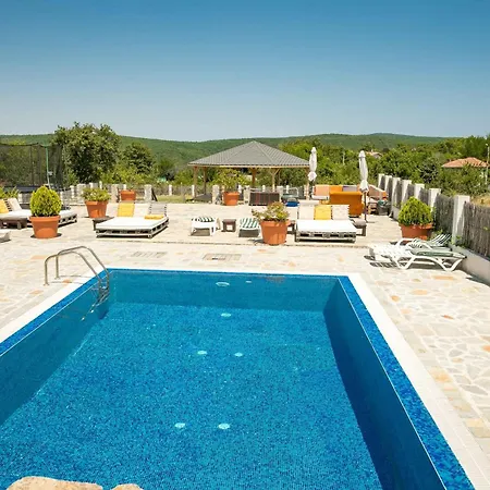 Luxury, Private Pool, Sauna, Beach! * Banya (Burgas)