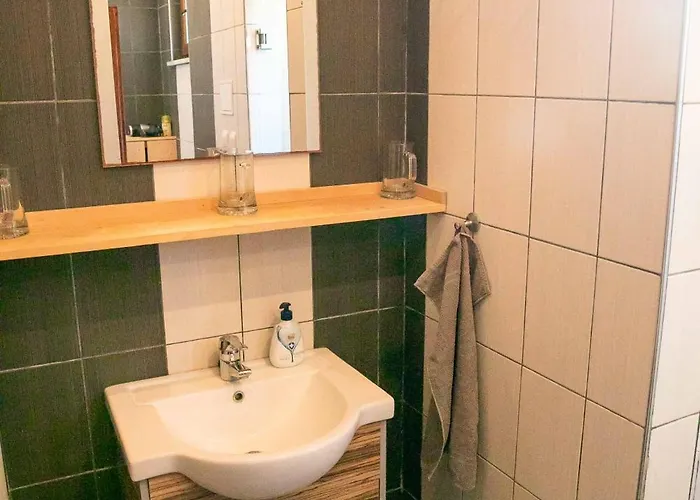 Luxury, Private Pool, Sauna, Beach! *